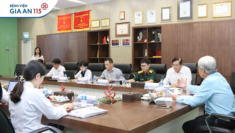 Họp hội đồng thẩm định chương trình đào tạo liên tục trong khám bệnh, chữa bệnh – Bộ môn Hồi sức cấp cứu - Chống độc