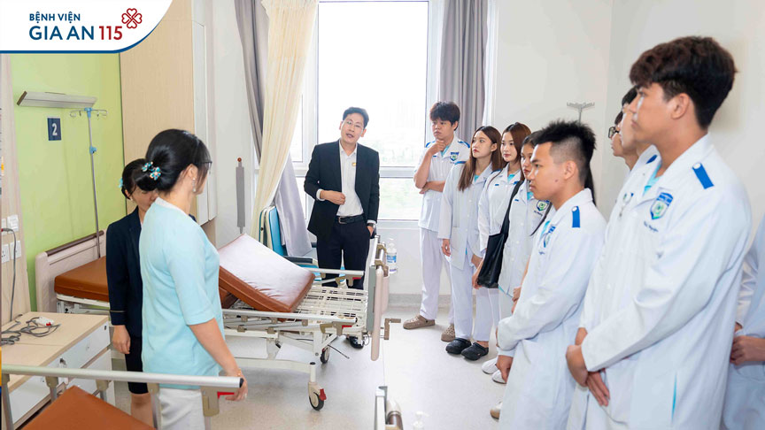 Bệnh viện Gia An 115 ký kết thỏa thuận hợp tác toàn diện với Trường Đại học Công nghệ TP.HCM 