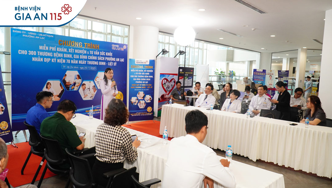 Khám bệnh, xét nghiệm miễn phí cho 300 thương bệnh binh và gia đình chính sách phường An Lạc, TP.HCM
