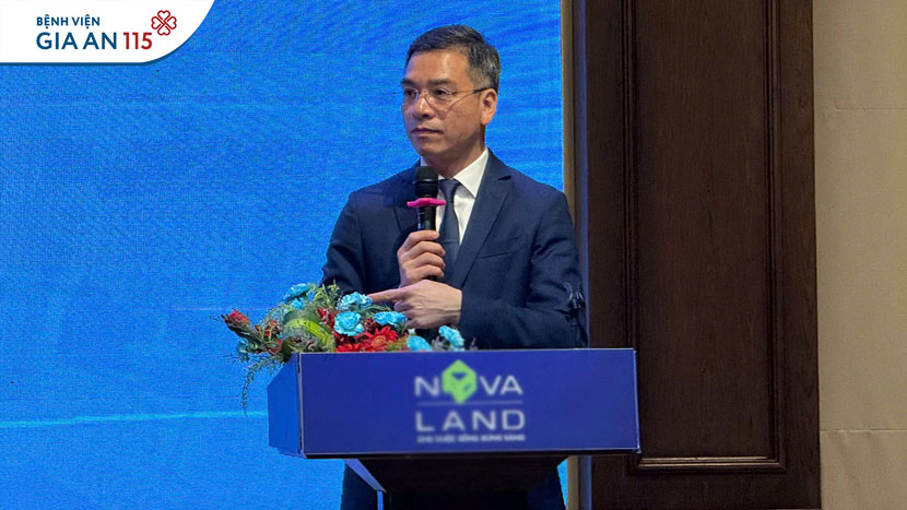 TS. Hà Anh Đức – Phó Chủ tịch Hội đồng Y khoa Quốc gia, Cục trưởng Cục Quản lý Khám, chữa bệnh phát biểu tại Hội nghị