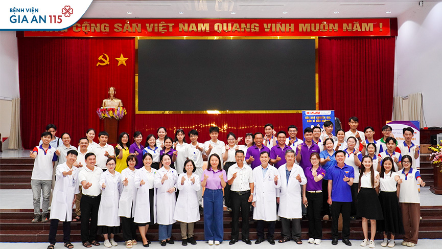 khám, phát thuốc miễn phí tại xã Vĩnh Viễn – Cần Thơ