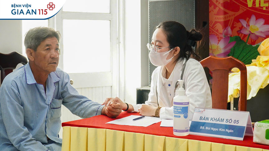 Ấm lòng buổi khám sức khỏe miễn phí tại phường Khánh Hòa, TP. Cần Thơ