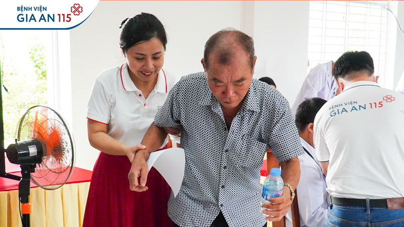 Ấm lòng buổi khám sức khỏe miễn phí tại phường Khánh Hòa, TP. Cần Thơ