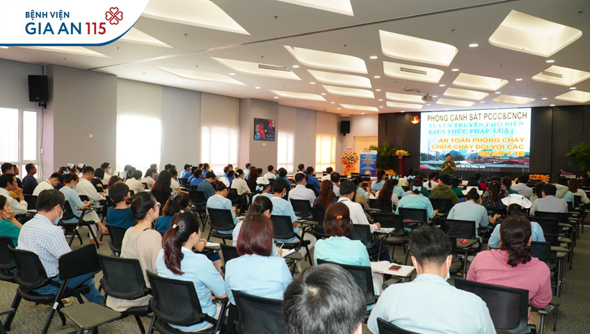 Bệnh viện Gia An 115 tổ chức diễn tập Phòng cháy chữa cháy 