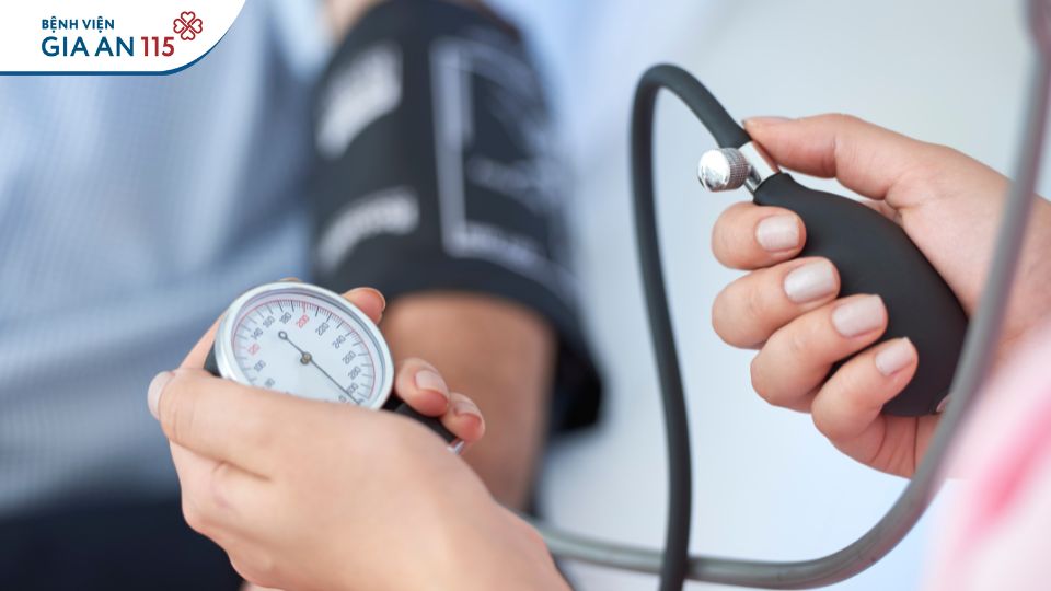 Chăm sóc bệnh nhân chạy thận nhân tạo 