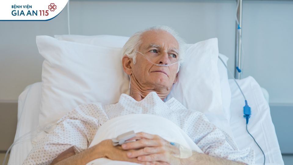 Chăm sóc bệnh nhân chạy thận nhân tạo 