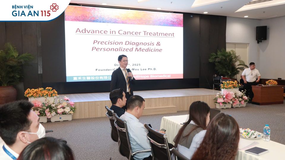 Tăng cường hợp tác quốc tế trong lĩnh vực y học tái tạo và công nghệ sinh học