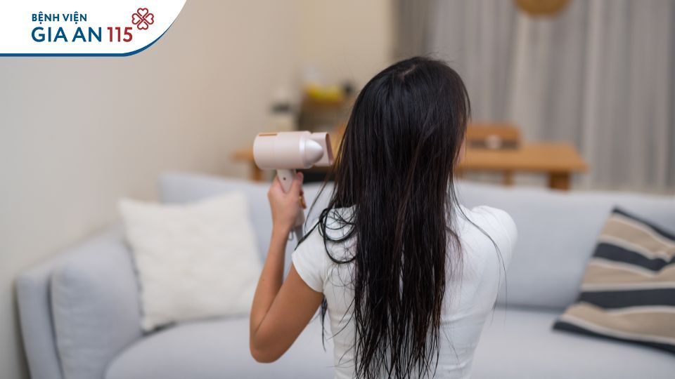 Tắm đêm cần lưu ý gì 