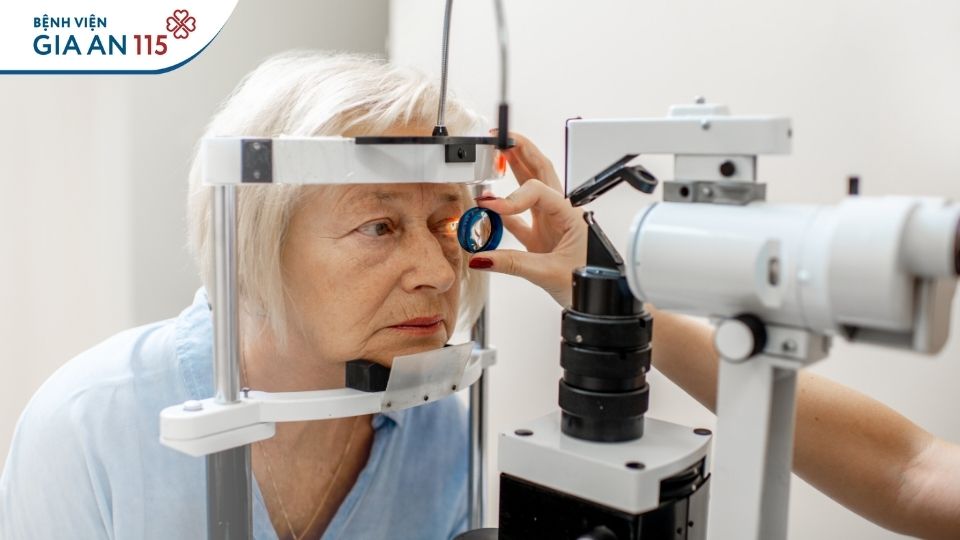 Đục thủy tinh thể