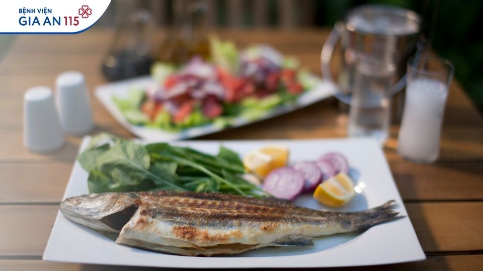 Món ngon ngày Tết: Ăn sao để không gây “quá tải” cho gan, thận?