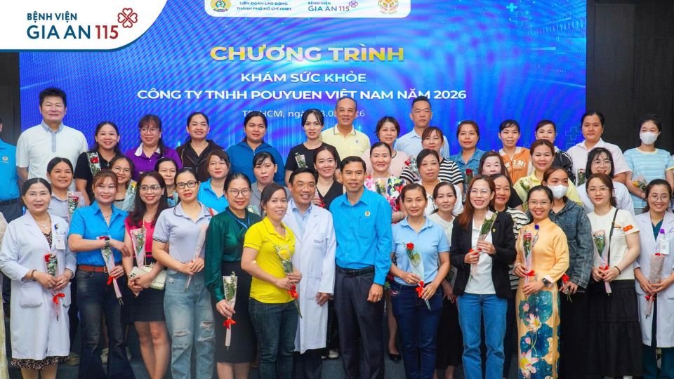 Khám, tư vấn cho hơn 300 nữ công nhân Công ty PouYuen Việt Nam