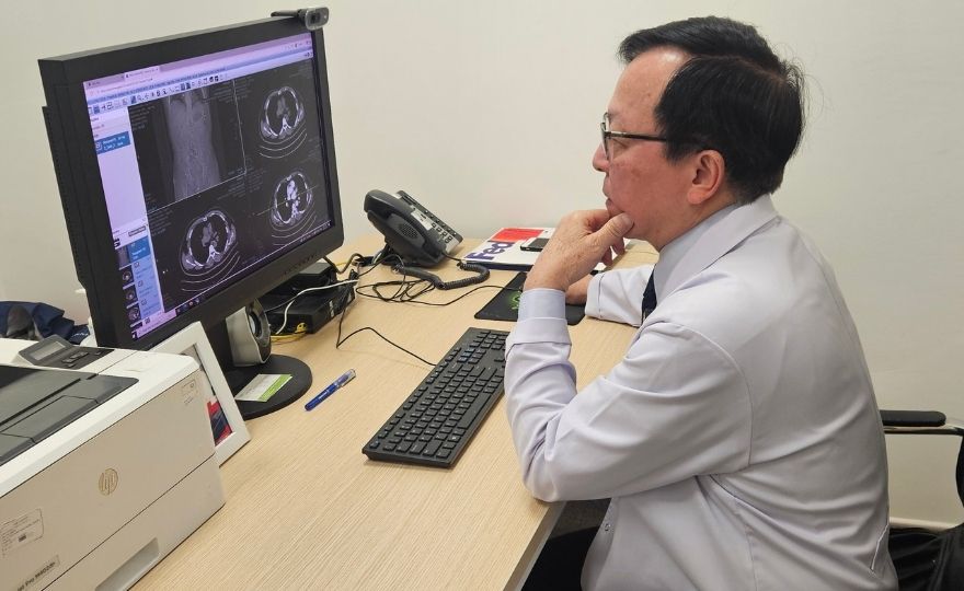 Thầy thuốc ưu tú Đặng Đình Hoan: Người “đọc” sự sống từ những lát cắt công nghệ cao