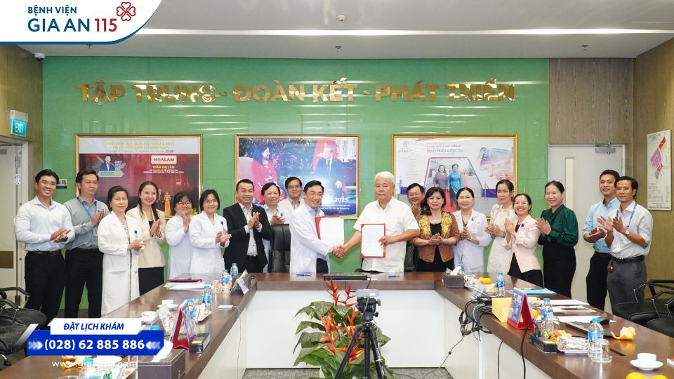 ký kết MOU với Liên đoàn Lao động TP.HCM