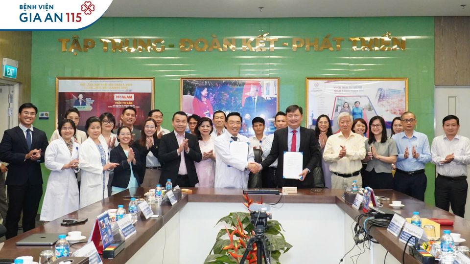 Bệnh viện Gia An 115 và Trường Đại học HUFLIT hợp tác về đào tạo thực hành khối ngành sức khỏe