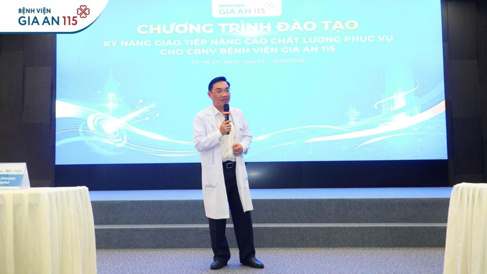 Bệnh viện Gia An 115 tổ chức khóa đào tạo kỹ năng giao tiếp nâng cao chất lượng phục vụ cho CBNV