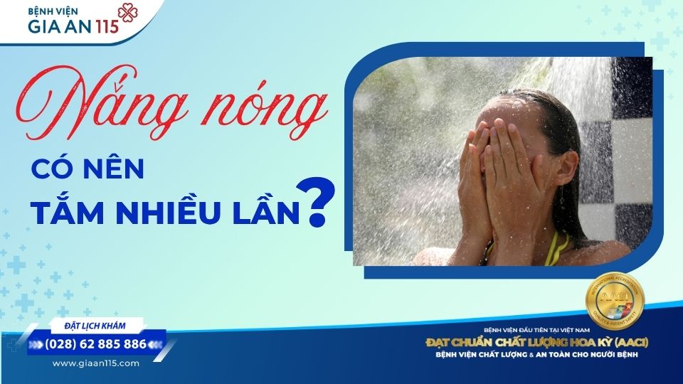 Tắm nhiều lần trong ngày khi nắng nóng: Lợi hay hại?