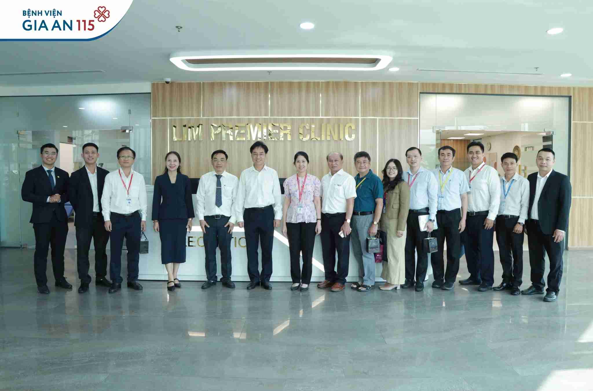 Bệnh viện Gia An 115 làm việc với Đoàn công tác Đại học Y Dược TP.HCM